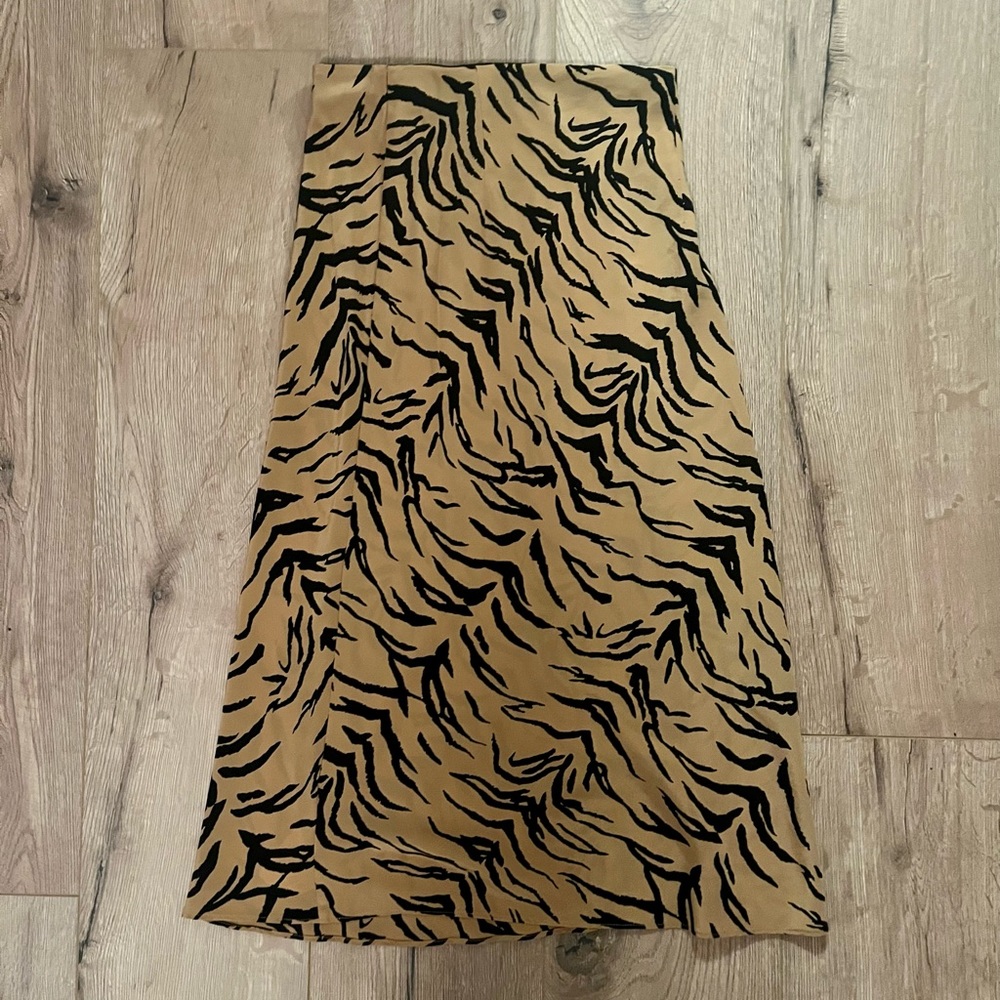 Madewell animal print midi skirt
